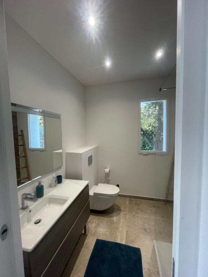 Pietrosella Appartement A 2Mn De La Plage Du Ruppione מראה חיצוני תמונה
